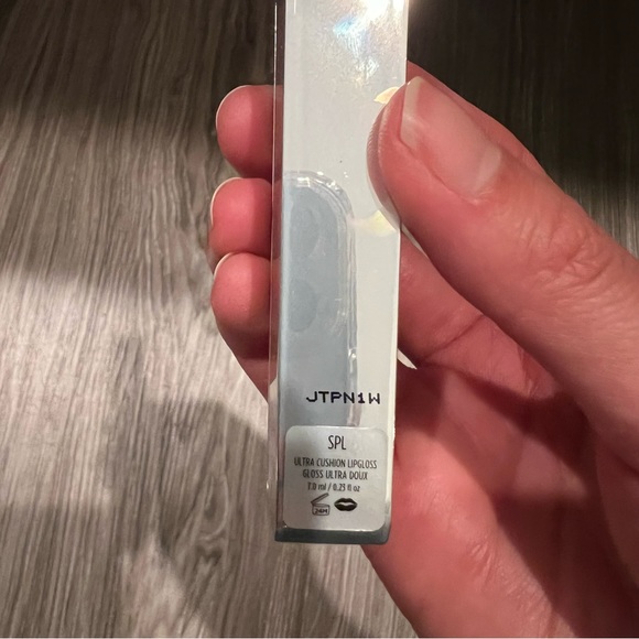 BNWT Urban Decay Hi-Fi Shine Ultra Cushion Lip Gloss in SPL - Picture 2 of 2